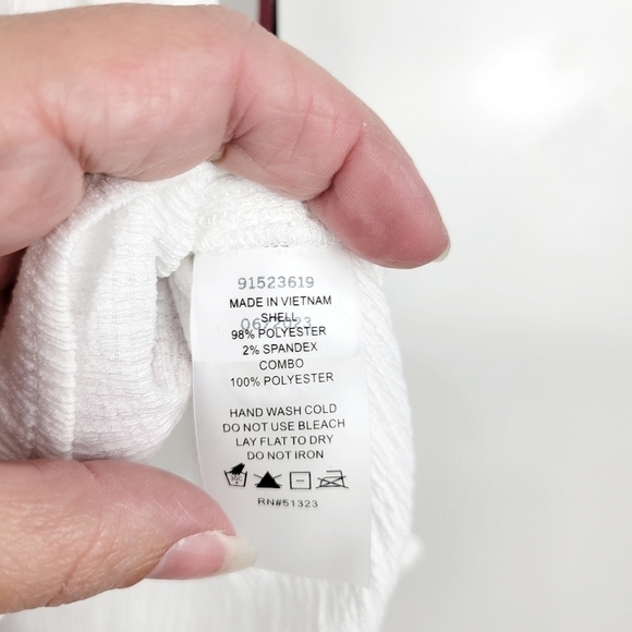 NWT Vince Camuto Falling For Florals Puff Sleeve Top Lace Ruffled New Ivory Sz M - Picture 10 of 11